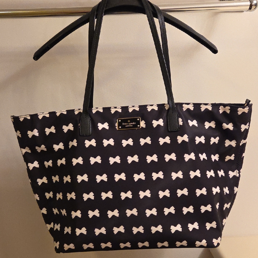 Kate Spade Black and White Bow Pattern Tote Bag